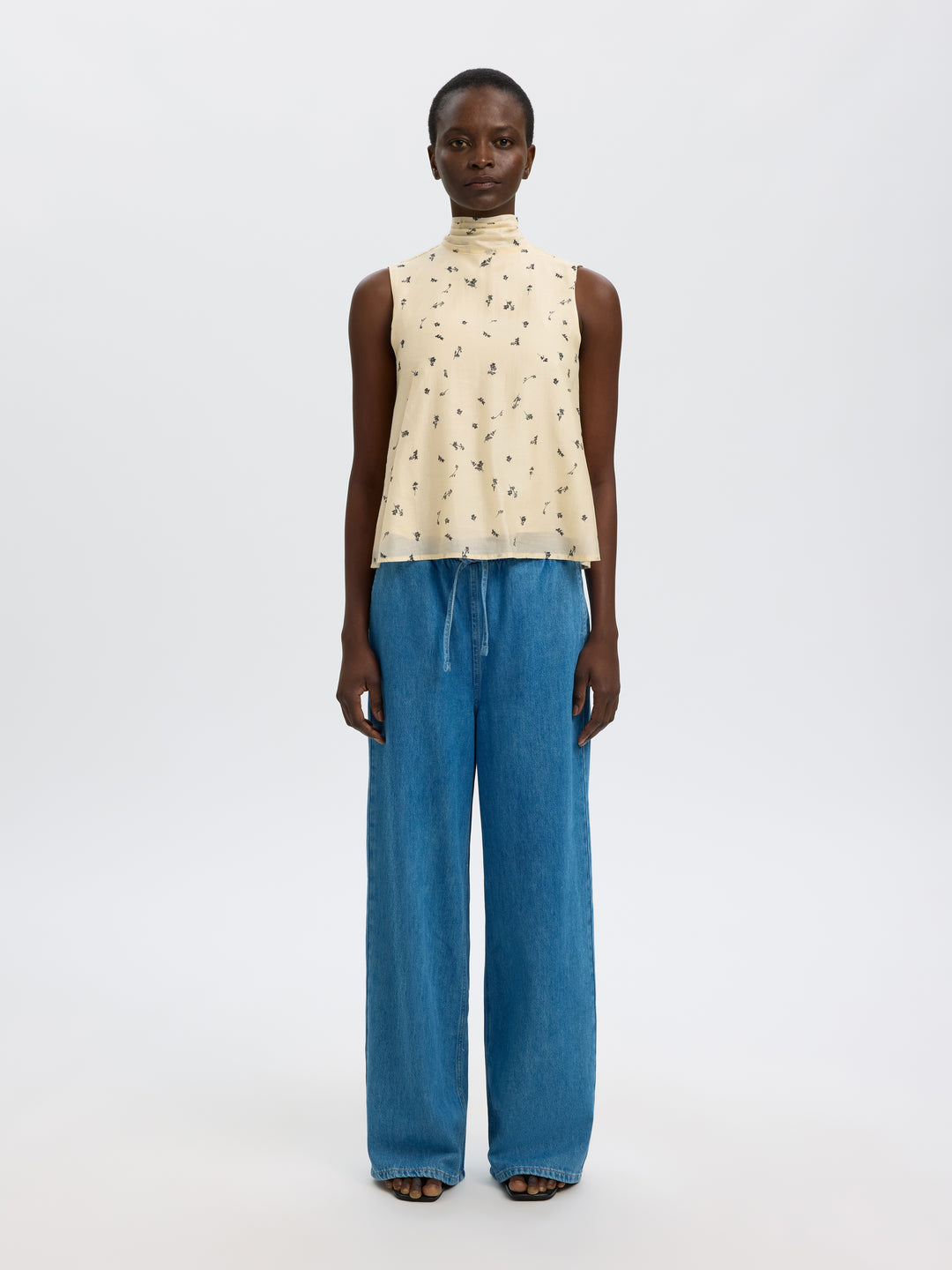 Selected SLFIRIS SL TIE TOP B