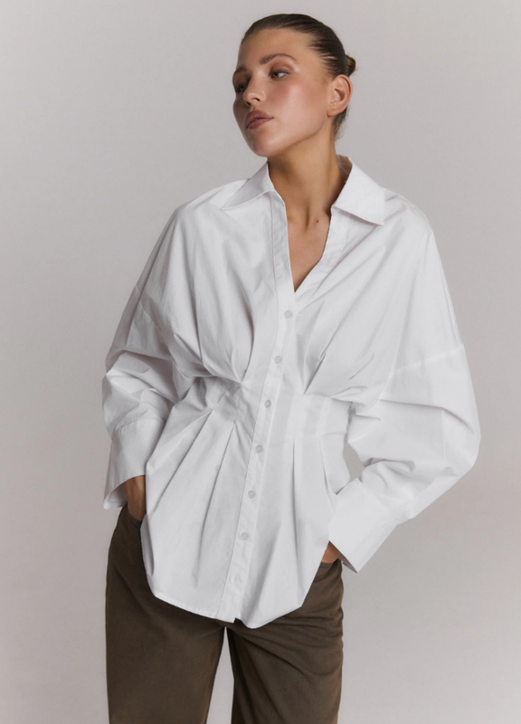 Refined Guusje Getailleerde Blouse Wit