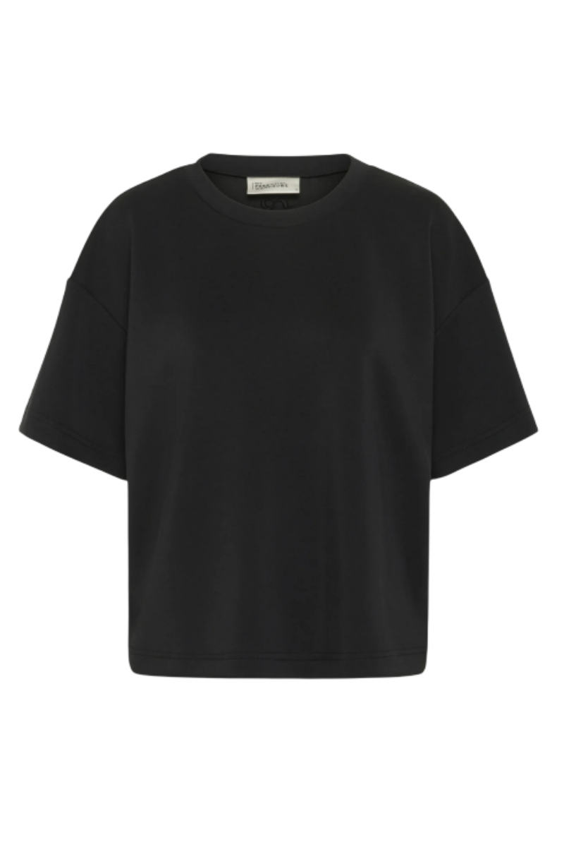 My Essential Wardrobe Helle emb boxy tee
