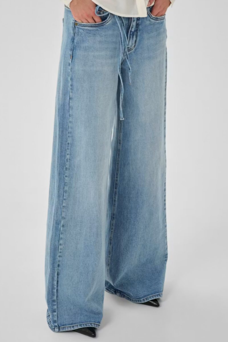 My Essential Wardrobe Karo 144 mid x-wide