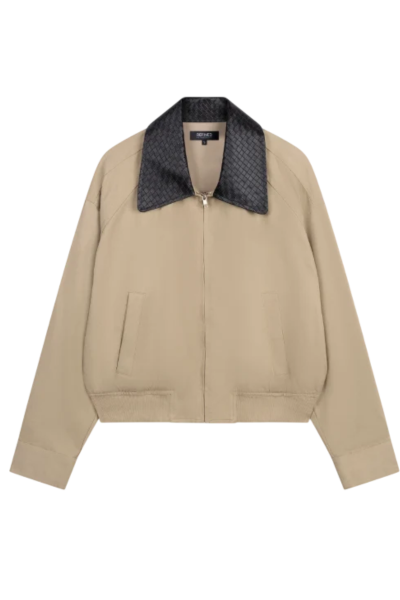 Refined bomber Jotti