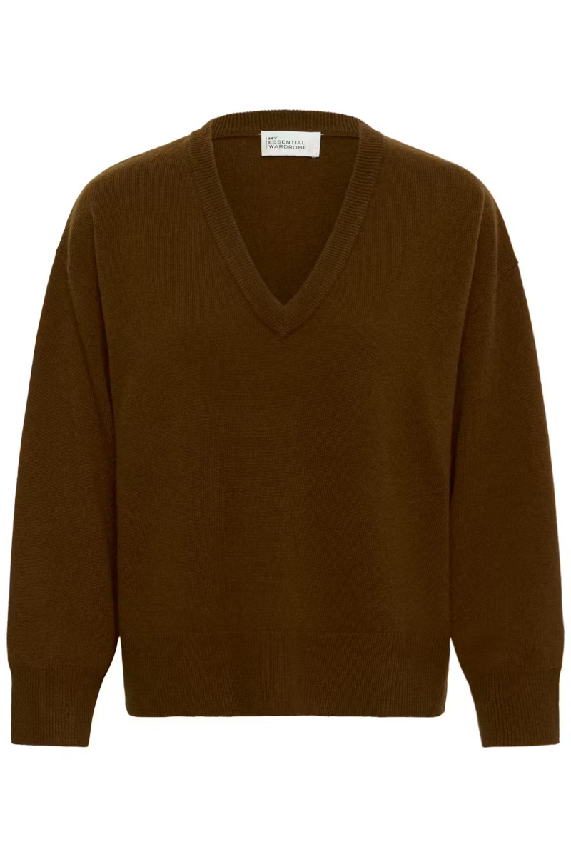 My Essential Wardrobe Jola v-neck knit pullover